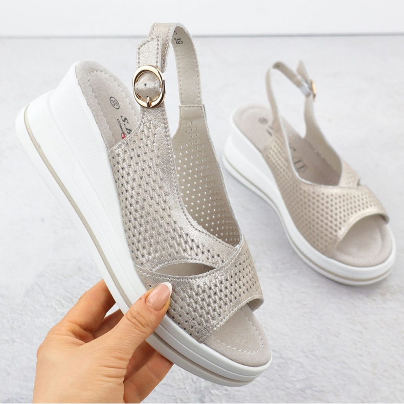 S.Barski Otvorene ženske kožne sandale na klinovima Złote S. zlatni 1