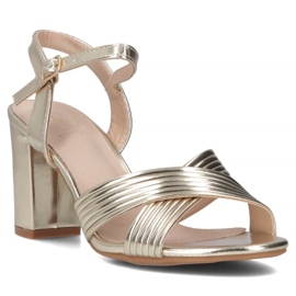 Filippo Ženske kožne sandale na Golden Post DS6901/25 zlatni 1