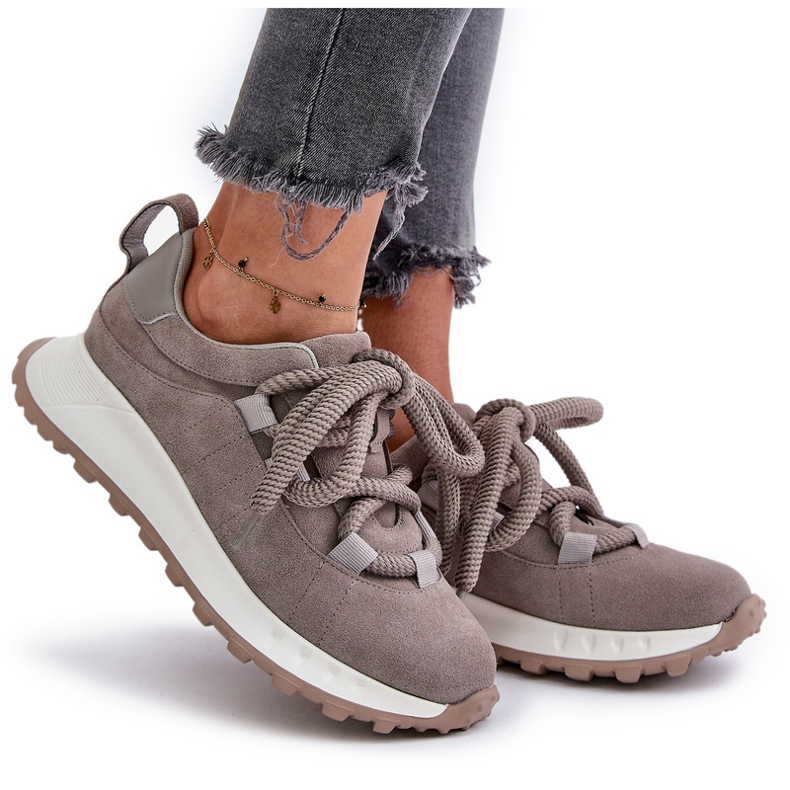 Ženske tenisice od brušene kože s debelim vezicama Artiker 54C1465 Siva 8