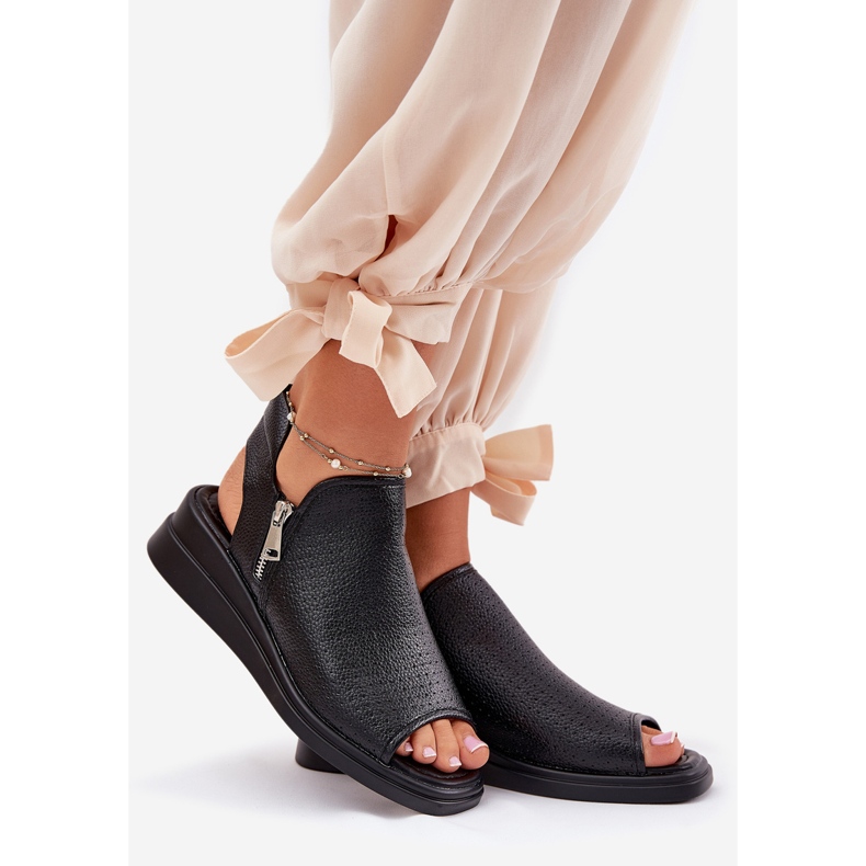 Jezzi Ženske crne sandale na klinovima crna 1