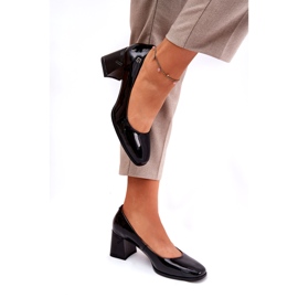 Kožne lakirane ženske pumpe na crnoj posta Vinceza 91130 crna 2