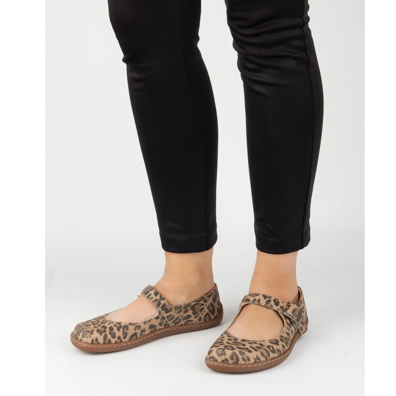 Bosonogi ženski balerine Olivier 1286 - Kožne cipele s kopčom za svakodnevne i elegantne pantere stilizacije smeđa 1