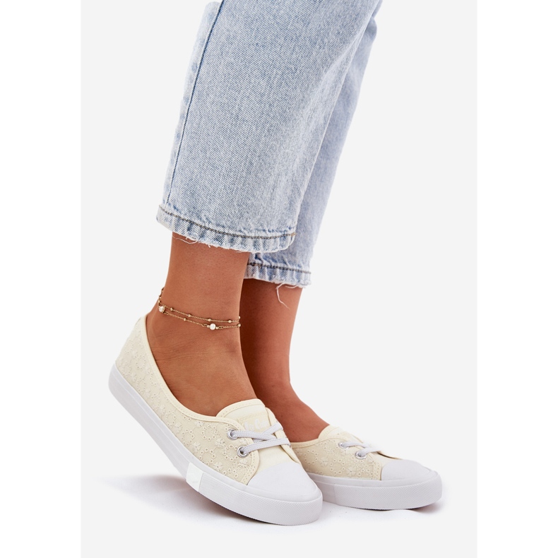Tenisice za ženske tenisice s vezom Lee Cooper LCW-25-31-3445L bež 1
