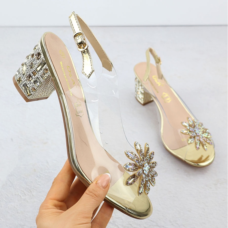 S.Barski Transparentne ženske sandale na pošti s cirkonima złote d &amp; a S. Barski MR51-002 zlatna 1