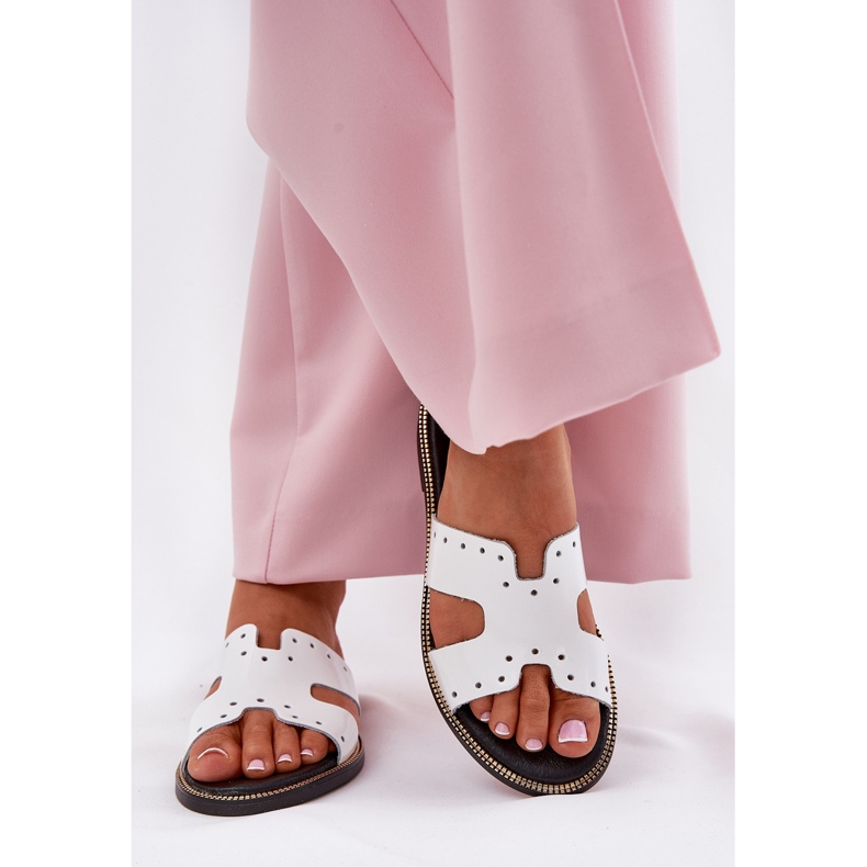 Zazoo 40326 lakirane ženske papuče s ukrasnim izrezima bijelim bijela 2