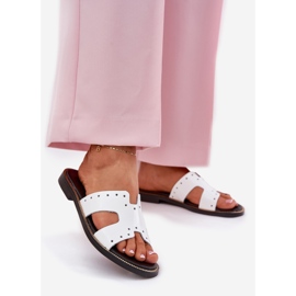 Zazoo 40326 lakirane ženske papuče s ukrasnim izrezima bijelim bijela 1