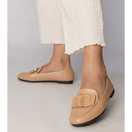 Kremaste ženske natikače sa zlatnim ukrasom kremasti 2