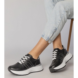 Crne sportske tenisice sa srebrnim umetkom crno 2