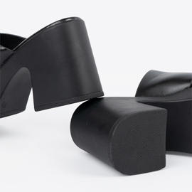 Seastar Crne mule na visoku petu crno 1