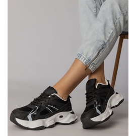 Crne sportske tenisice na ogromnom potplatu crno 2