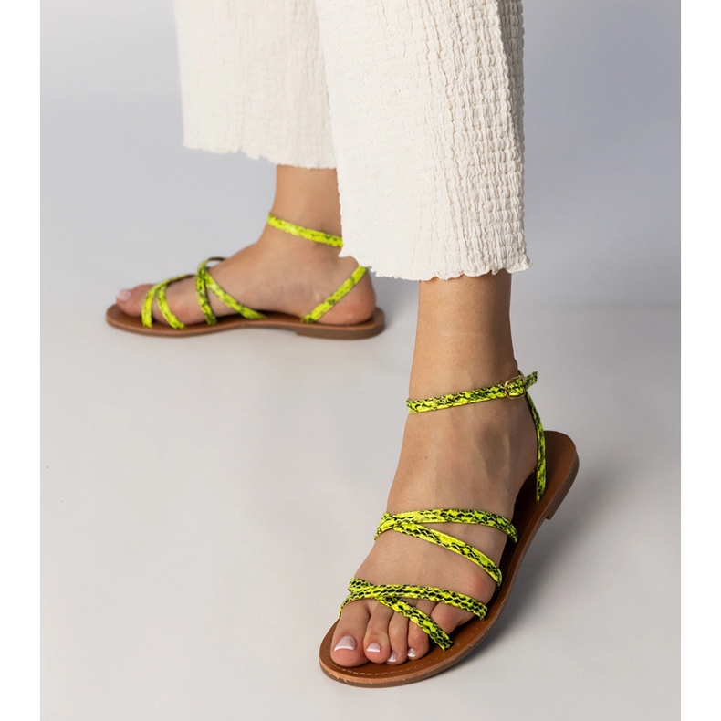 Žute sandale na ravnom potplatu žuta boja 2