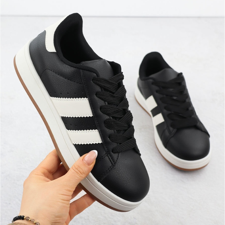 News Ženske sportske cipele crne vijesti 8233 crno 1