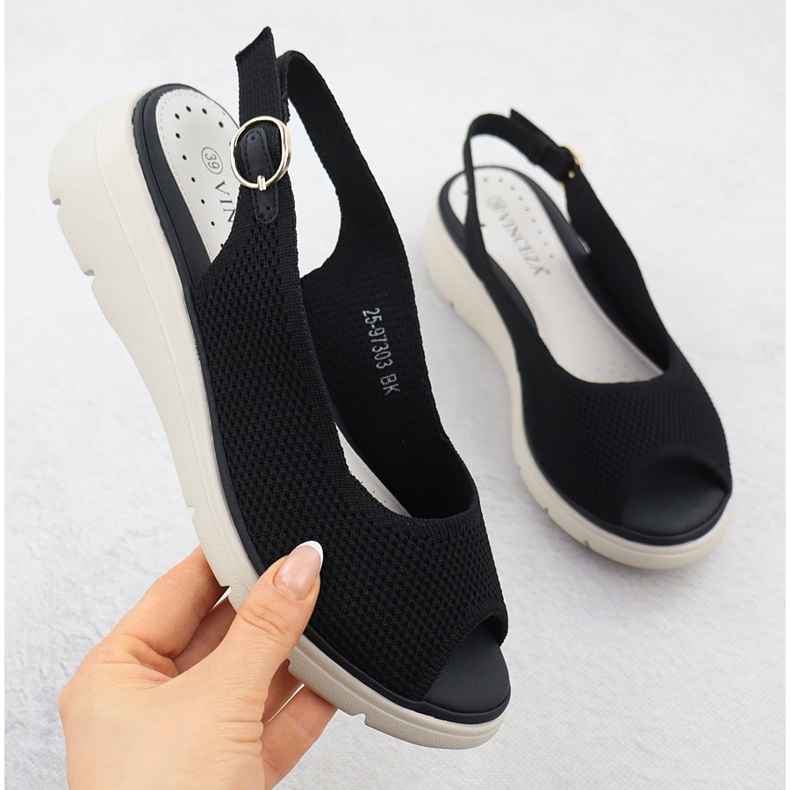 Ženske sandale na klinovima Black Vinceza 97303 crna 1