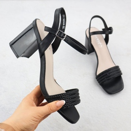 Vinceza Ženske sandale na crnoj Vincezi 62228 crna 1