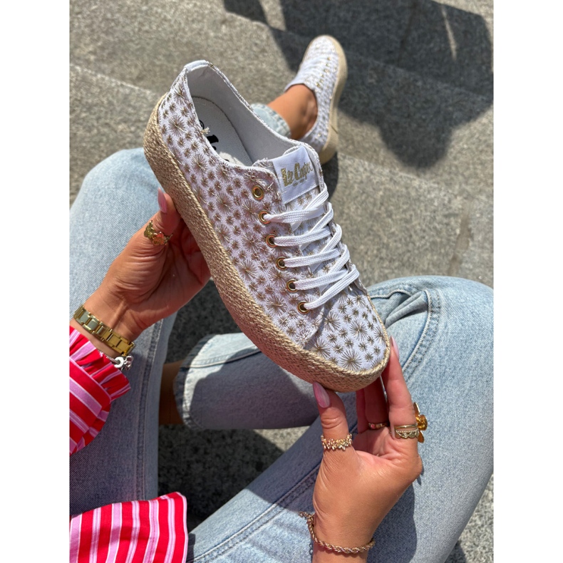 Patrouch ženske tenisice na platformi s Lee Cooper LCW-25-08-3648L bijelo i zlato bijela 1