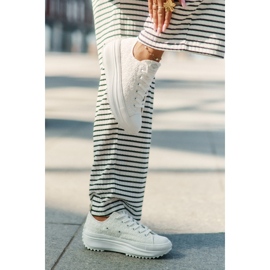 Ženske tenisice s vezom na platformi Lee Cooper LCW-25-31-3465L White bijela 2