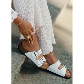 Evento Ženske papuče na plutanoj platformi s bijelim kopčama bijela 2