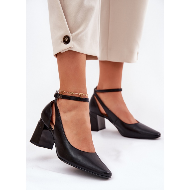 Kožne pumpe na poštu maciejka k6816-01 crna 2