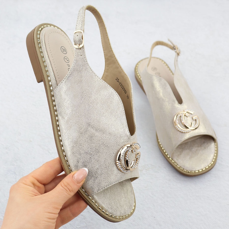 Ženske sandale sagrađene ukrasom zlatnih 43329 Potocki 1