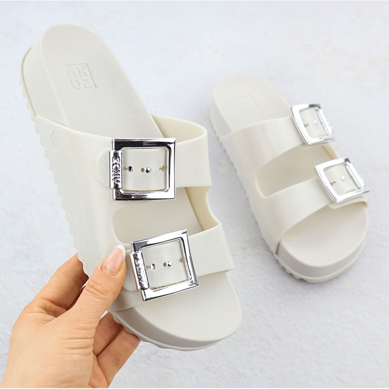 Ženski prelepovi s kopčama s kopčama s kopčama za plažu Zaxy RR285056 kremast 1