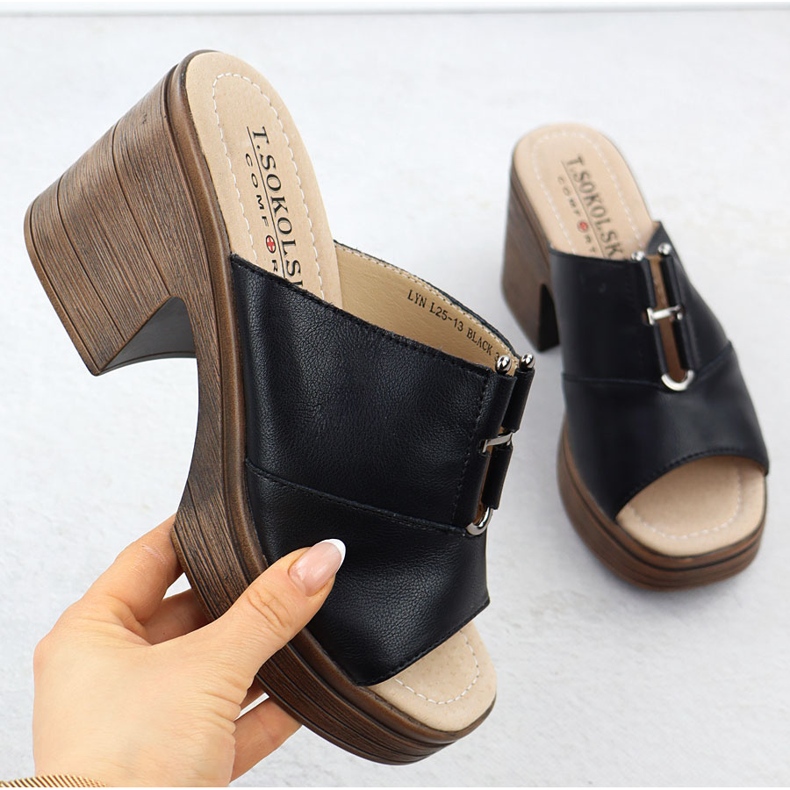 Ženska kožna kožna letenja na crnoj T.Sokolski L25-13 crna 1