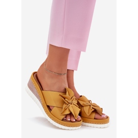 ARTIKER Ženski kožni klinovi s ukrasnim cvjetnim umjetnikom 52c0504 žuti žuta boja 1