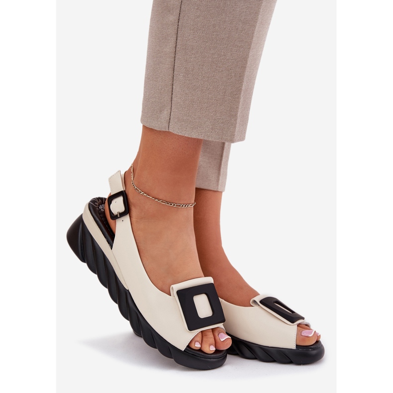 ARTIKER Ženske kožne sandale s klinom s artkerom za ukrašavanje 56C1570 bež 1