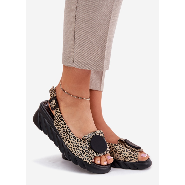 ARTIKER Sandale od prirodne kože za klinasti Artker 56C2186 Leopard Print bež 1