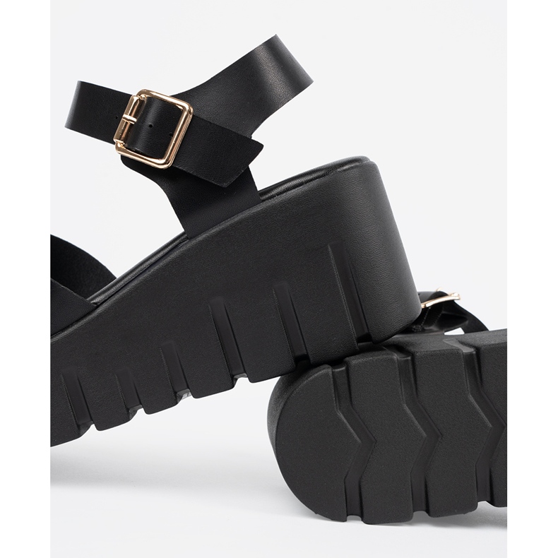 Seastar Ženske crne sandale na visokoj platformi crno 1