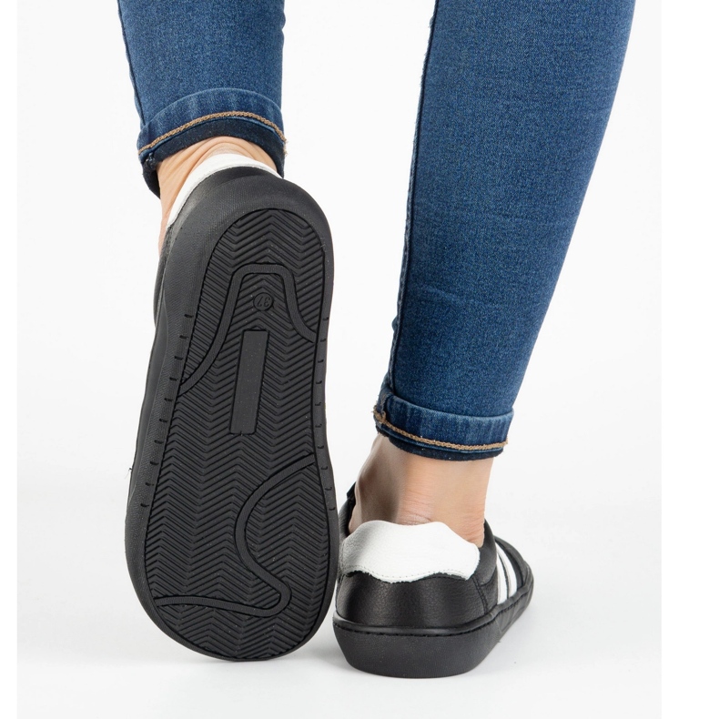 Ženske kožne cipele Joker Blackhorwhite Black - Minimalističke tenisice Olivier crna 2