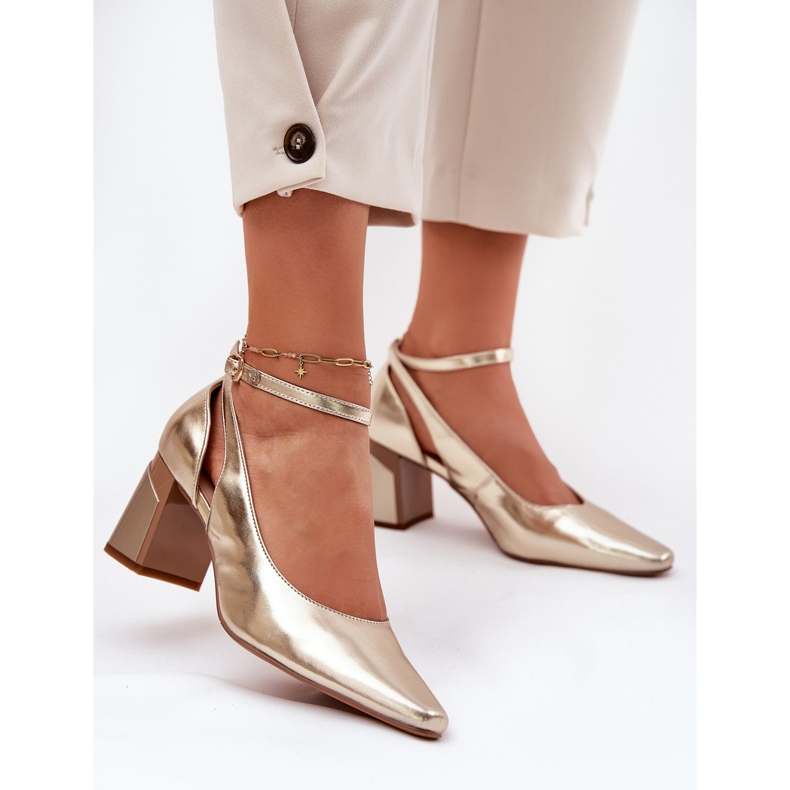 Kožne pumpe na pošti Maciejka K6816-25 PLN zlatni 1