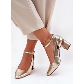 Kožne pumpe na pošti Maciejka K6816-25 PLN zlatni 2