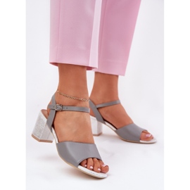 Ženske sandale na post Vinceza 20275 siva 2