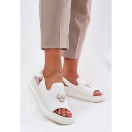 Ženske kožne sandale s ukrasom Vinceza 66757 White bijela 2