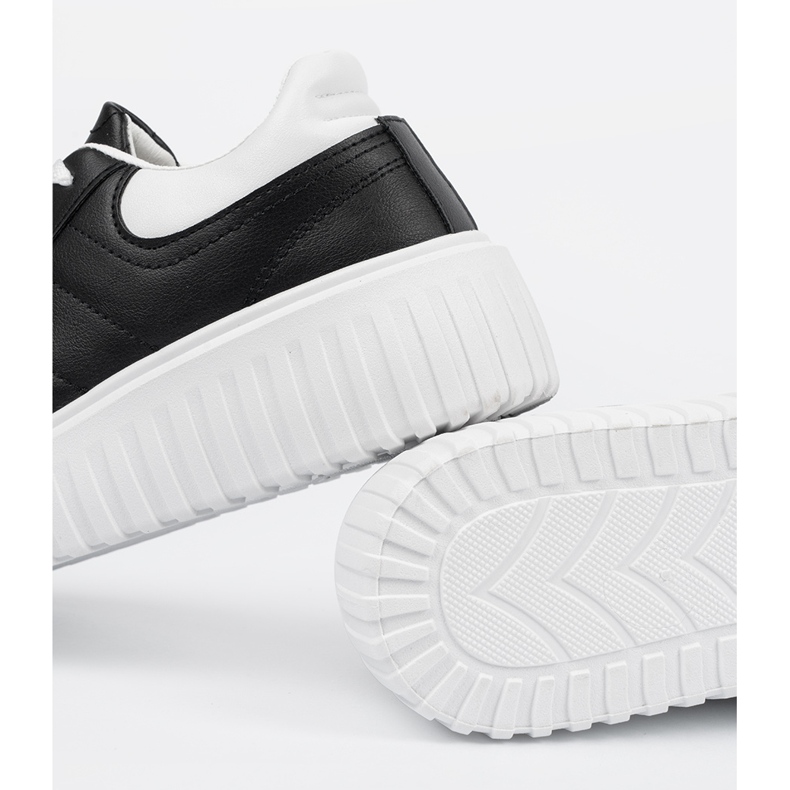 Shelvt Ženske crne tenisice s bijelim umetcima crno 1