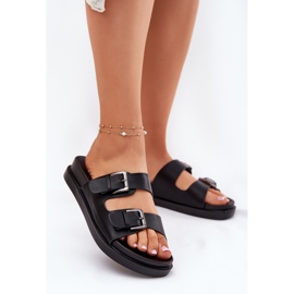 EVento Ženske papuče sa zlatnim kopčama crne kopče crna 2