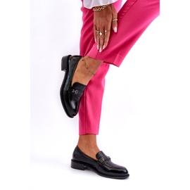 Vinceza Ženski lakirani crni loaferi s ukrasom crna 3