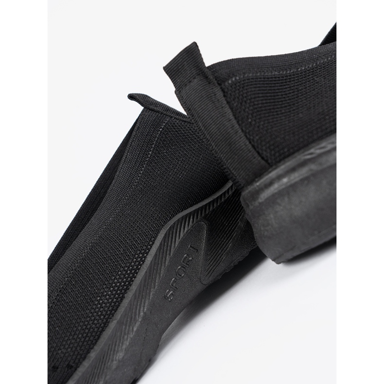 Shelvt Crne sportske cipele slip-on crna 1