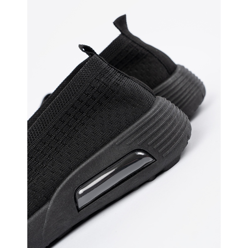 Shelvt Udobne ženske sportske cipele crno 1