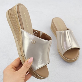 Ženski klip na zlatnom klinu Sergio Leone KL-191 zlatni 1