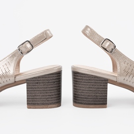 Sergio Leone Zlatne sandale s niskim slovima zlatna 1