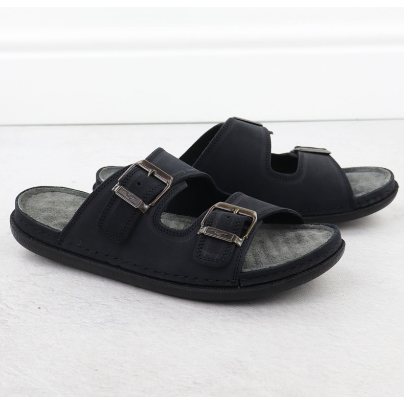 Kožne udobne muške papuče s kopčama crne T.Sokolski Fs M01 crna 2