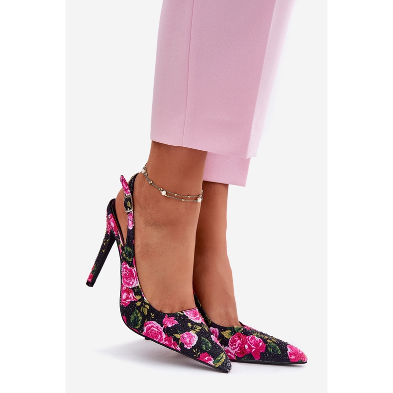 Inna Ukrašene sandale na visokoj peti u crnim ružama crna 1