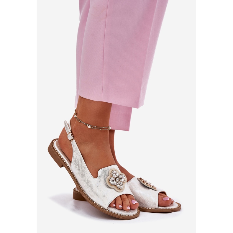 S.Barski Ženske sandale s ravnim petom s ukrasnim detaljima S. Barski KV51-080 Silver srebro 1