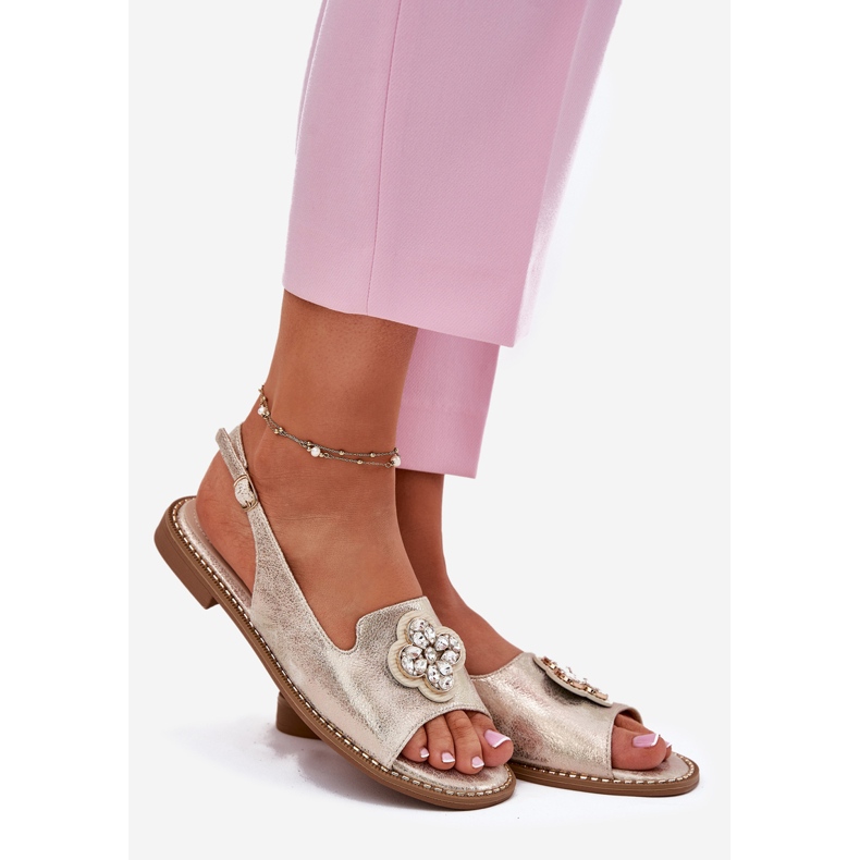 S.Barski Ženske sandale s ravnim petom s ukrasnim detaljima S. Barski KV51-080 PLN zlatni 1