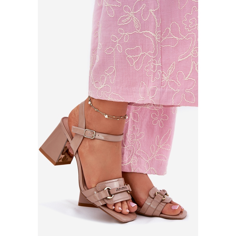 EVento Kožna lakirana ženska sandala na pošti bež 1