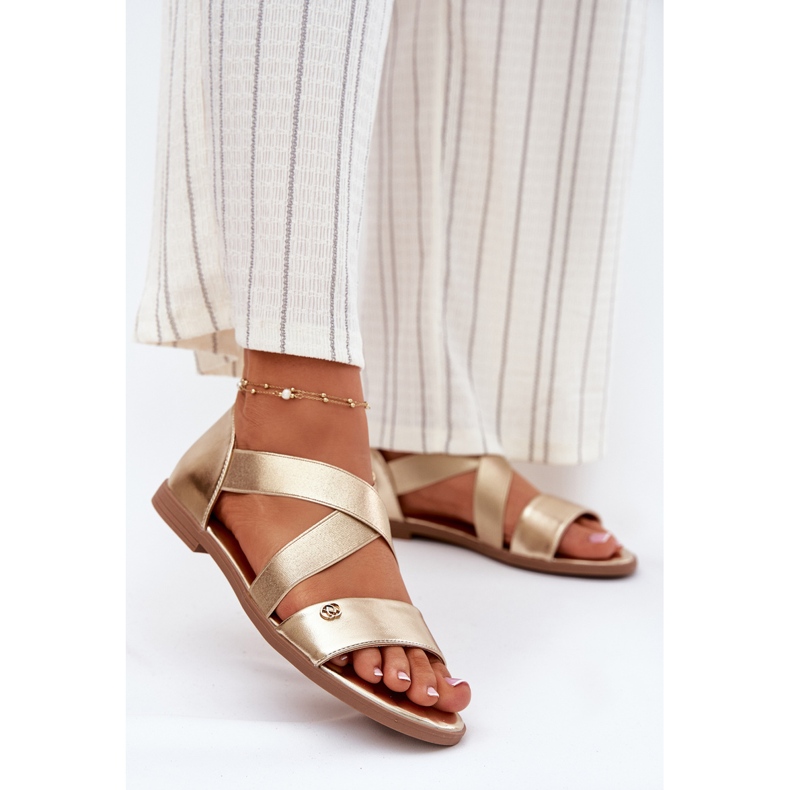 EVento Ravne ženske sandale s fleksibilnim zlatnim prugama zlatna 2
