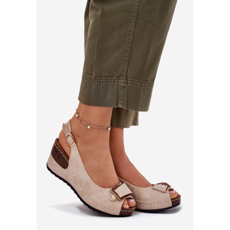 EVento Ženske lagane sandale za udobne cipele bež-gold zlatna 1