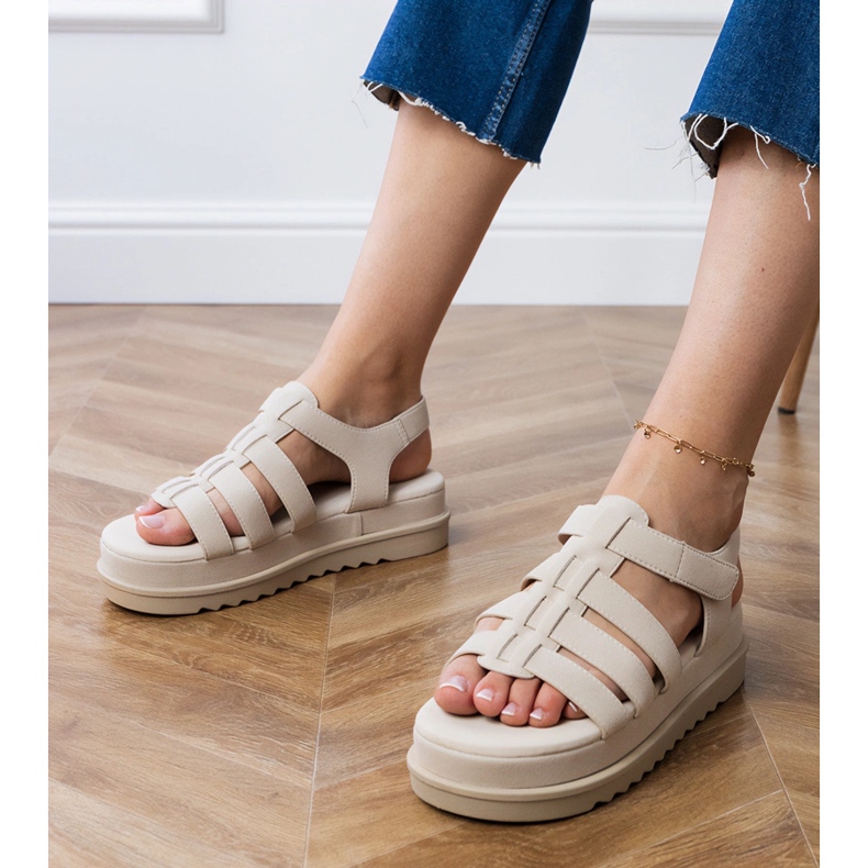 Bež sandale gladijatora na platformi 1