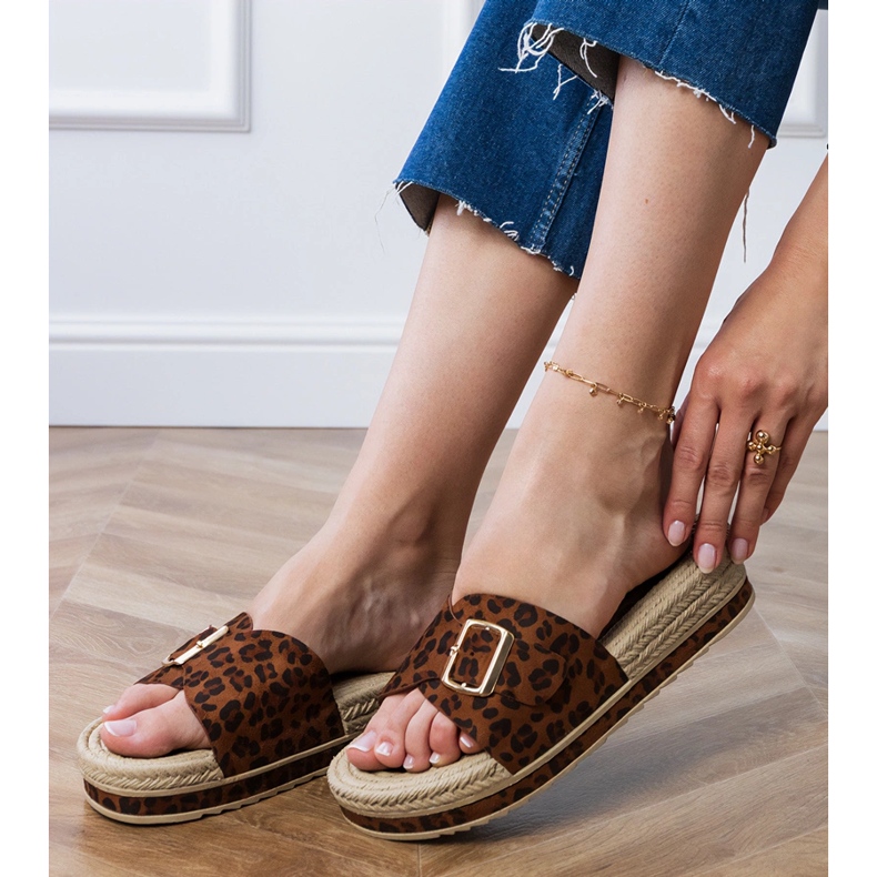 Panther Flip Flip na platformi s kopčom na šanku smeđa 1